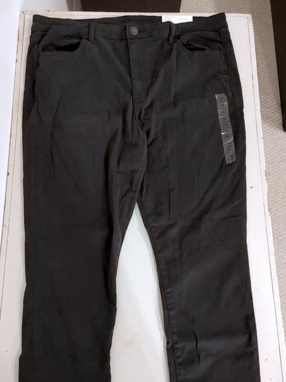 size 18 / 34W standard black American Eagle high-rise Next Level stretch jegging